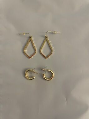 Kendra Scott Gold Drop & Hoop Earring Set - Elegant Women's Jewelry